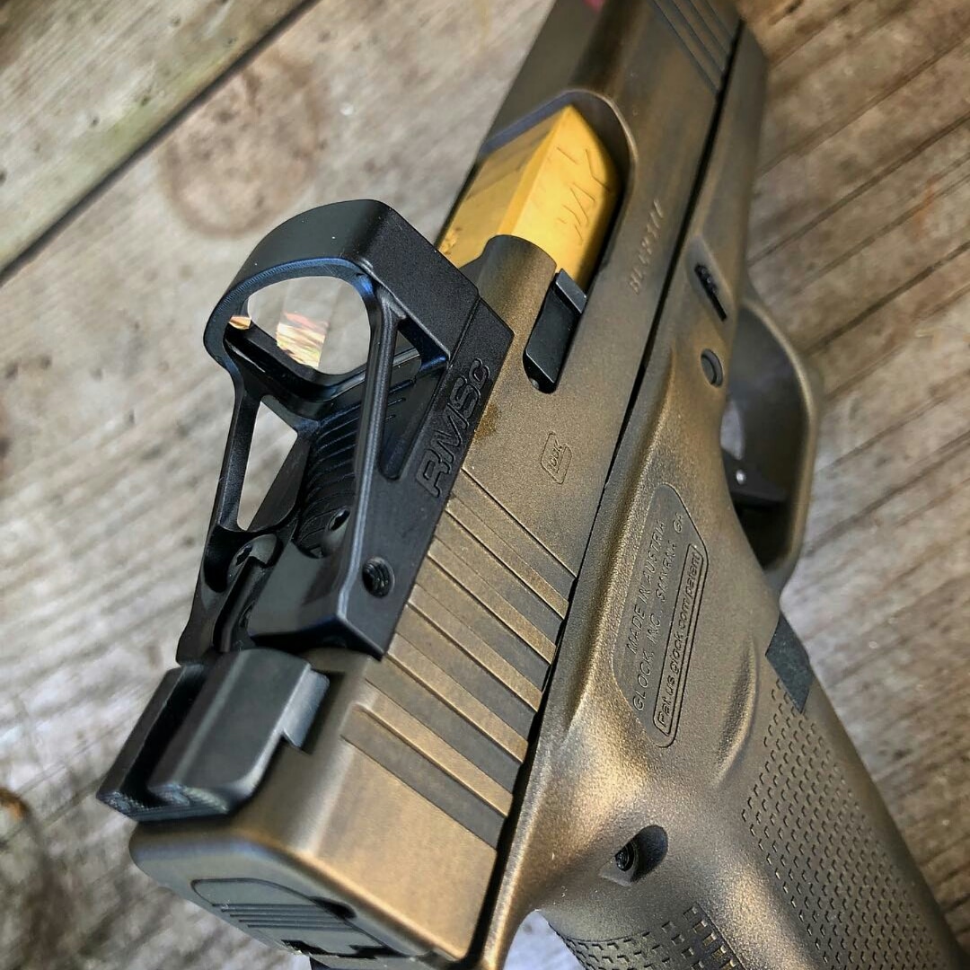 RMS Shield installed on a Glock 